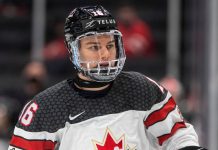 Connor Bedard e la prossima grande star della NHL. Deve solo aspettare un anno.